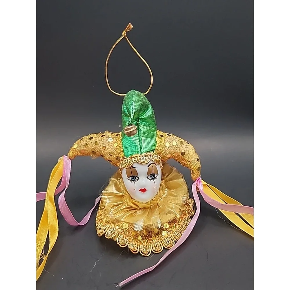 Jester Harlequin Clown Head Gold & Green Hand Painted Porcelain‎ Ornament/Magnet